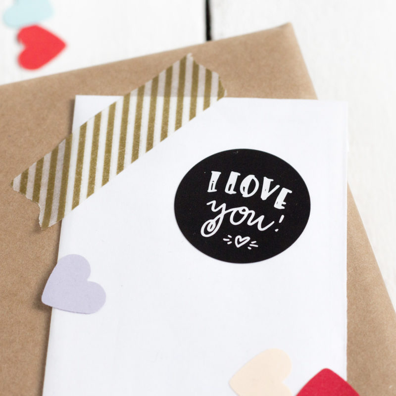 Sticker I love you handgelettert im Detail Kleine Papeterie