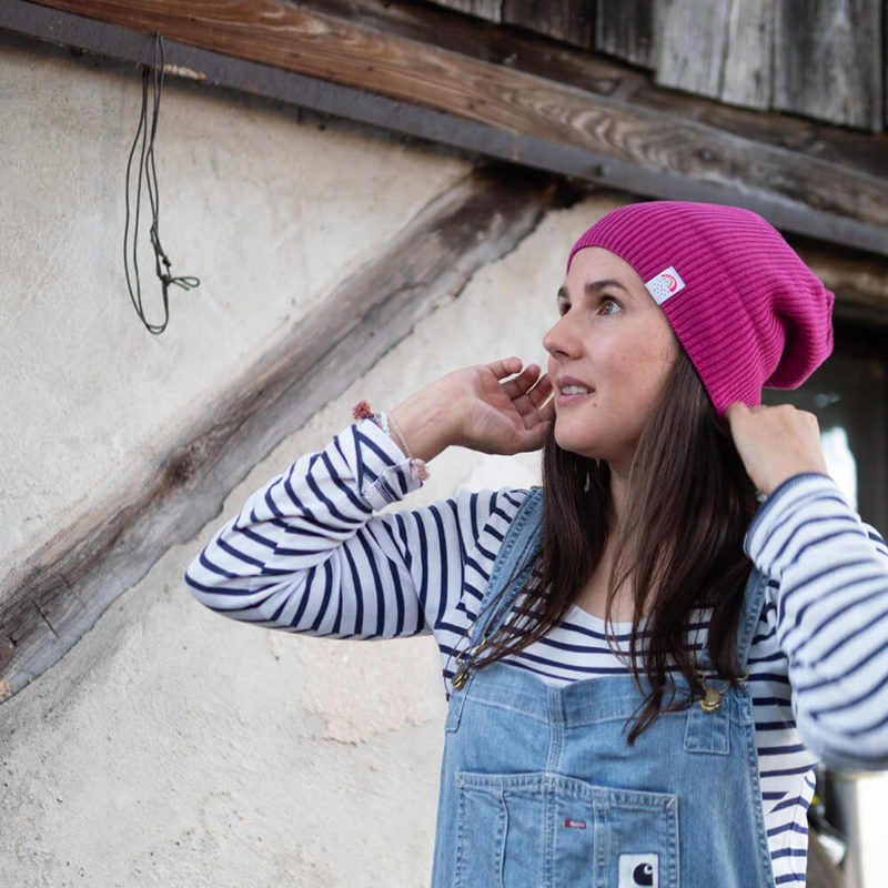 Fisherman Beanie Kleiner Regenbogen fuchsia umgeschlagen